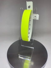 Cargar imagen en el visor de la galería, Brazalete Plastico ST