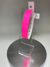 Cargar imagen en el visor de la galería, Brazalete Plastico ST