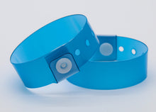 Cargar imagen en el visor de la galería, Brazalete Vinyl cristal