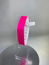 Cargar imagen en el visor de la galería, Brazaletes para Día de Cancer de Mama

